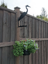 Load image into Gallery viewer, Heron Flower Basket Hanger