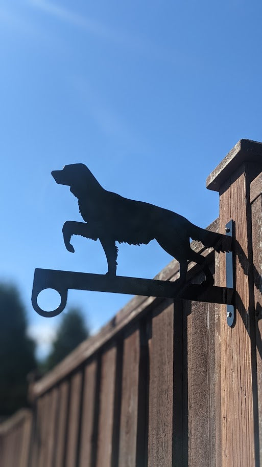Ryman English Setter Flower Basket Hanger