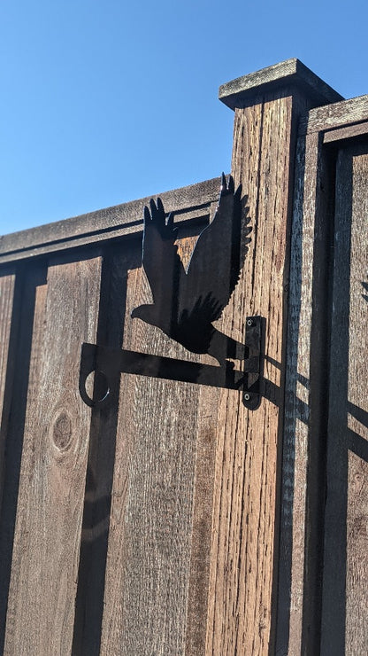 Flying Eagle Flower Basket Hanger