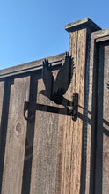 Load image into Gallery viewer, Flying Eagle Flower Basket Hanger